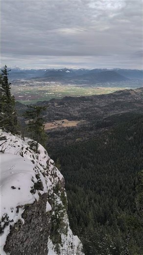 Snow Hiking in Washington #pnw #outdoors