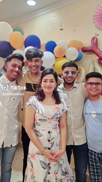 Explore My World: A Personal Journey of Love and Life