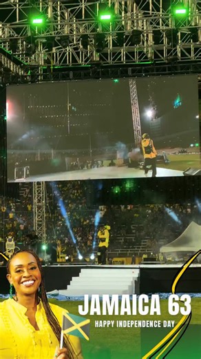 #HappeningNow The fire still blazing! 🔥 Big honour received, bigger performance from the one and only Capleton 🇯🇲 | Juliet Holness