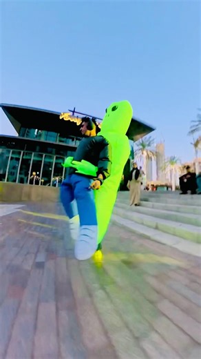 Alien skating cosplay 😍🛼. #skating #freestyle #shorts #trending #skatelover #skills