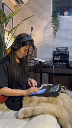 Native Instruments MASCHINE MK3 フィンガードラム練習 fingerdrum #beats #beatmaker #instrumental dj