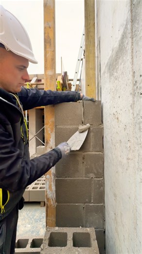 Using Concrete Blocks to Build a Garage