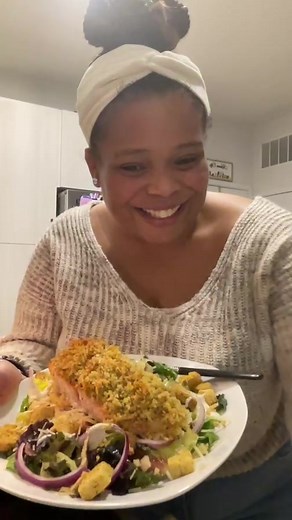 Cooking with Gabby: Salmon 3 ways Tune in as I try to whip up 3 different Salmon recipes in less than 30 minutes. I’m making classic lemon pepper salmon, parmesan crusted salmon and bang bang salmon bites. #CookingwithGabby #SalmonRecipes #dinnerideas | Gabriell Marie Butler