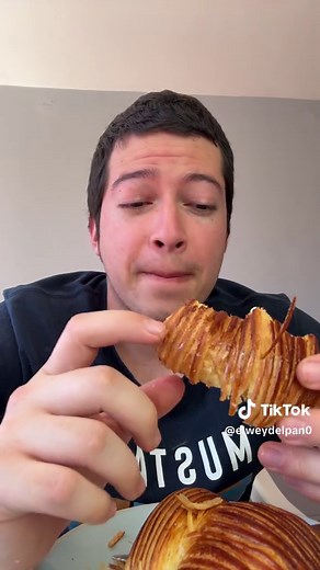 Deliciosos moños de panadería con vainilla de Veracruz