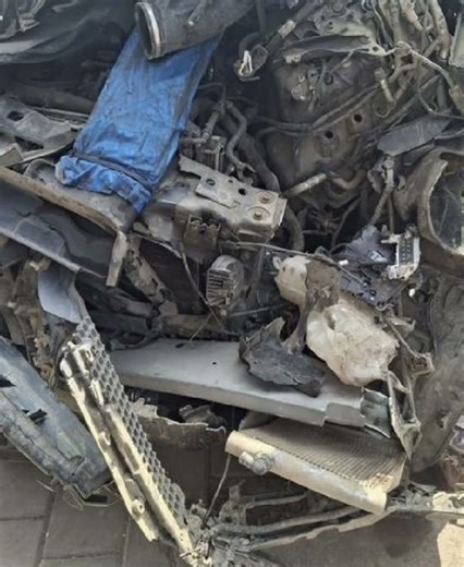 Land Rover defender 110 Sale #accidentally #sale#automobile#landrover #defender#shorts#youtubeshorts