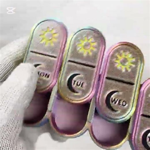 cute pill box organizer Multicolor video //usacuttie.com//