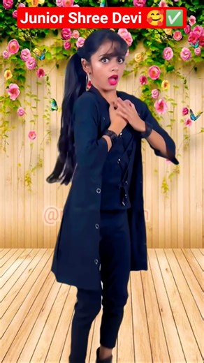 छोटी श्री देवी ने स्टेज पर मचाया धमाल 😱|| #bhumikatiwari #viral #trending #shorts #video #ytshorts