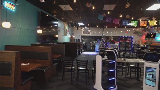 Milledgeville Restaurant uses robot servers to honor founder's legacy