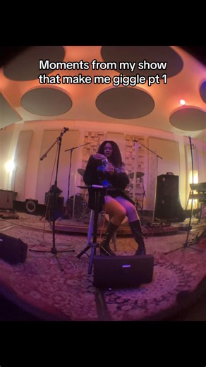 Lmao, the audience was too funny. I let them pick the songs I performed. Obviously now I’m besties with everyone who was there because they heard my new music and know waaay too much about me now. Also 😭 we were all yappers, so somehow we started talking about Sex and the City and who we relate to most. I said I’m a Charlotte rising, Samantha moon, Carrie sun 😂 and everybody shared theirs too. It was fun — real intimate shit, like the girls you meet in the bathroom when you’re drunk at the clu