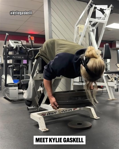 3.3K views | Kylie shows off her insane back workout!  | GreatestHighlights | Facebook