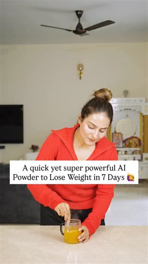 Richa Gangani - Weightloss👉Thyroid👉PCOS Expert on Instagram: "Guys Comment ‘YES’ if you are ready to START My 21 Days AI WEIGHT LOSS Challenge to Lose 4-5 kgs in 21 Days Drop, 2-3 Sizes and remove Bloating Permanently. I’ll send You My Plan in your DM🔥 Turn your Body into a Fat Burning Machine with This 5 ingredients Metabolism Anti Bloating Fat Burning Powder, Which is Super effective for Belly Bloating, Weight loss, Glowing skin and to lose Belly Fat. I had this every day for 7 Days daily a