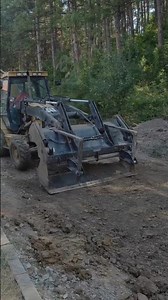 The right way to grade with a backhoe