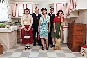 159K views · 1K reactions | This middle-class Canadian family is giving up the comforts of modern life for a taste of the past, starting with the 1940s. Back in Time for Dinner premieres June 14 at 8 p.m. (8:30 NT) | CBC | Facebook