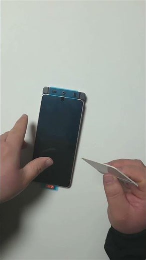 Hey, you can apply a genuine Galaxy S26 Ultra screen protector too #galaxys26