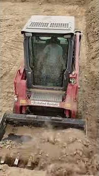 Alex Holcomb operating Takeuchi TL8 compact track loader