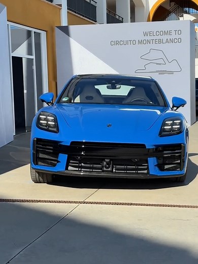 Porsche Panamera Active Ride Suspension Demonstration