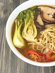 Korean Mushroom Ramen - Lean Bellas Kitchen