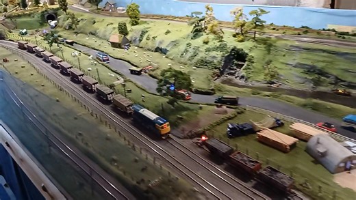 5.2K views · 194 reactions | A Class 33 with a ballast train on the 00 Gauge Model Railway at Yeovil Railway Centre. gbeng For the full video please see Henry's Adventures the YouTube channel. https://youtu.be/45PVl9DjFM8?si=UrU2X9BA7qbjr-wj | Henry's Adventures | Facebook