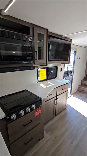 Discover why the Grand Design Transcend 265BHT is consistently voted the best bunkhouse floor plan year after year! Be sure to like and follow for more RV content, and let us know in the comments what RV you want to see next! #granddesignrv #bunkhouserv #familyrv #rvtour #rvlife #rvlifestyle #rvstorage RV Game Changer Grand Design RV | Campers Inn RV | Facebook