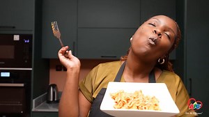 4K reactions · 8 comments | This garlic tomato pasta hits the perfect balance of tangy and creamy, made with the best ingredients to elevated taste.⁠ Every forkful = chef’s kiss‍ Creamy tomato garlic pasta; 4 Tomatoes 6 cloves garlic 2 tablespoons tomato paste 1 onion Bio Cooking cream Bio Mozzarella cheese Penne Pasta Paprika #BioFoodProducts #FoodiesLoveBio #cookingwithjaz | Bio Food Products | Facebook