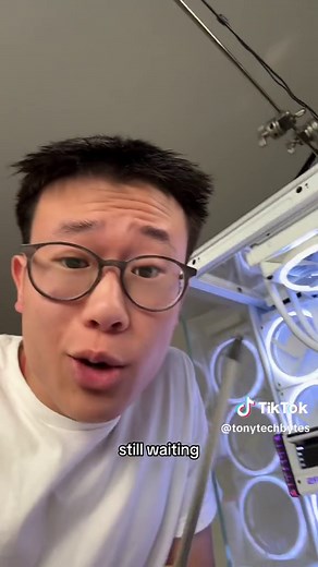 Custom Sleeved White Cables for Your PC Build