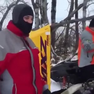 When your recoil breaks… just remember this moment. 😂 @colereiman #PullCordProblems #SendItAnyway | Snowmobile