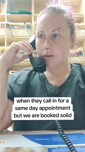 #vettech #vettok #vetmed #vettechlife #receptionist