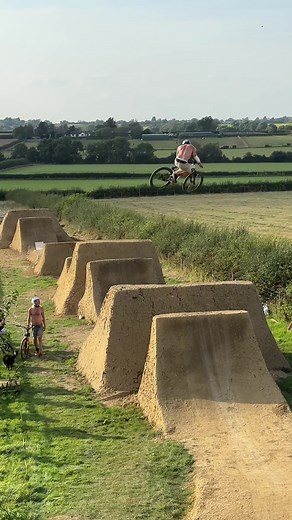The new backyard trails are huge!! #mtb #trails #helfare | Bike Trail