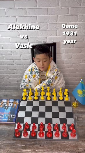 348K views · 3.7K reactions | Alexander Alekhine vs Vasic, #chessgame 1931 year ♟️ danilli_chess ⬅️ more history chess games and chess traps  world.chesshub ⬅️ more interesting #chess content ♟️❤️ #chess #chessvideo #chesslover #chesstrap #chessmaster #chesshistory | Danil Li | Facebook