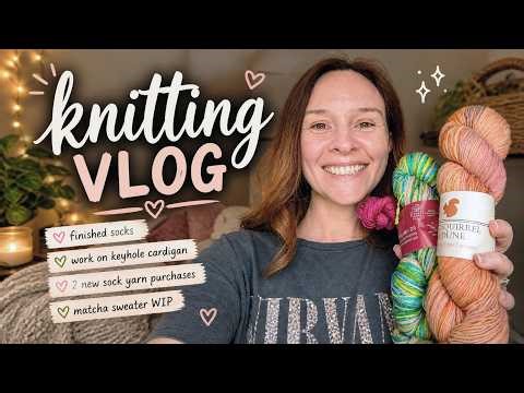 Knitting Vlog. Finished socks, yarn haul and Petite Knit progress