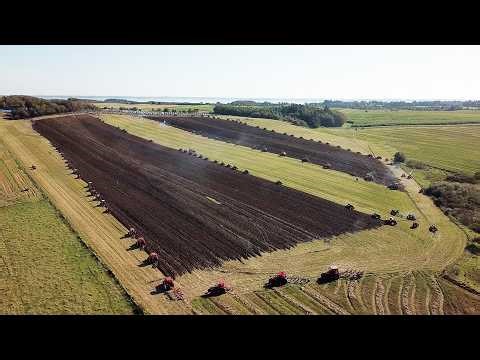 Volvo BM Plowing - World Record Attempt - 135 Tractors Ploughing in One Field | Big Farming