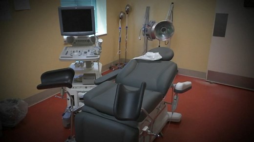 Illinois drops parental consent requirement for pregnant minors seeking an abortion