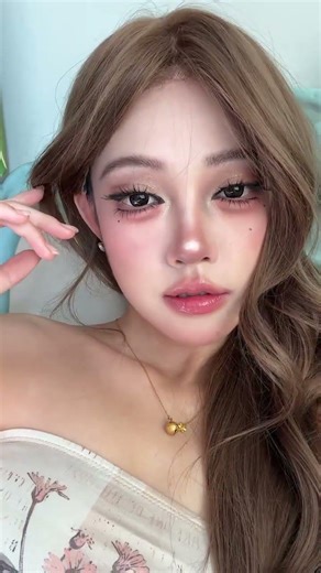 Embracing Sunshine: My Mixed-Race Makeup Journey