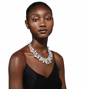 14K views · 748 reactions | A striking juxtaposition of light and shape, this Tiffany & Co. Schlumberger® Diamond Baguette Fringe necklace features diamonds of over 85 total carats. #JeanSchlumberger #TiffanyBlueBook #TiffanyHighJewelry - The Tiffany & Co. 2021 Blue Book Collection: Colors of Nature Discover more: https://bit.ly/3bodZLv | Tiffany & Co. | Facebook