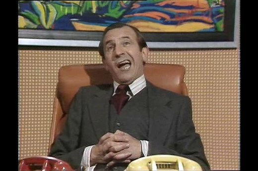 The Fall And Rise Of Reginald Perrin S02E05 - Re-Involvement