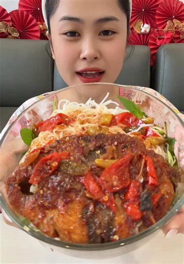 Bún Cá Ngừ Cay Trộn: Món Ngon Đậm Đà Thử Ngay!