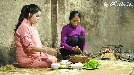 Cuộc sống đơn giản hạnh phúc mẹ chồng và con dâu. #amthucmelam #amthuc #learnontiktok #education