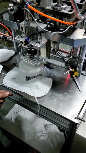 KN95防护口罩生产过程