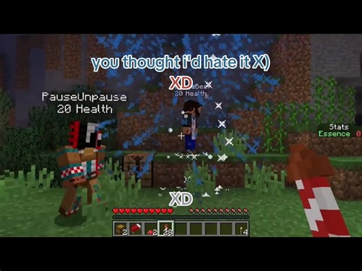 picking on beef failed successfully 😁😁 #ethoslab #vintagebeef #pauseunpause #terrarestore2 #minecraftletsplay