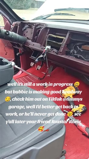 roxstar_roxie (@roxstar_roxie)’s videos with motorcycle dududu - FUNNY