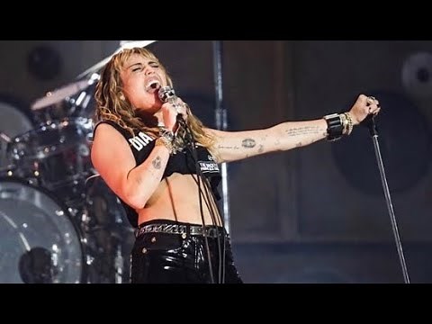 Miley Cyrus - Mother’s Daughter (Live)