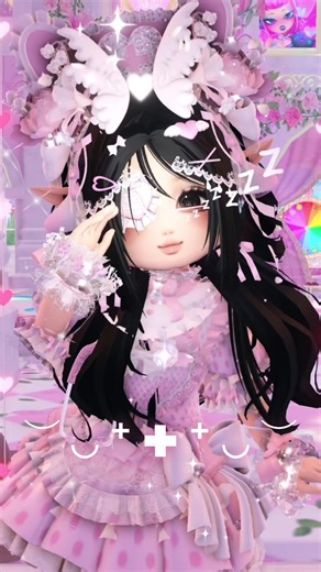 Outfit Inspiration for Royale High in Roblox
