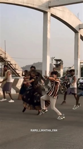 Aagumante Aagade Auto Rikshodu Song Sooting | Burra Sathish | Ramu Rathod | Yamuna Tarak | Prabha