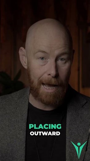 Master Non-Verbal Communication: Be More Comfortable! #shorts