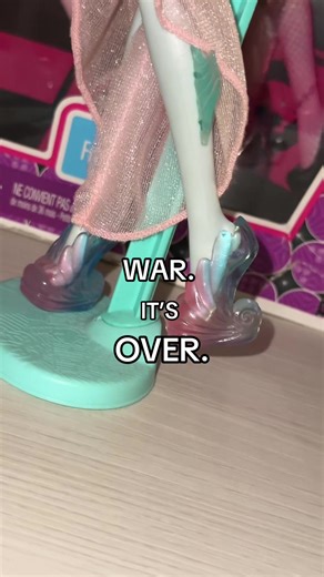 Monster High Dolls: Collector's Guide to Lagoona Blue