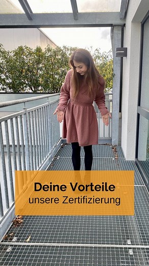 Zertifizierung nach SCC / SCP - Deine Vorteile und unsere Branchen. Alles hier im Video. Dein Ansprechpartner: Thomas Klotz 📲 0174 70 16 129 Du suchst einen sicheren Job mit fairer Bezahlung ab 20€/h und tollen Zusatzleistungen? 🚀 Dann haben wir die richtigen Jobs für dich! 🚀 Mitarbeiter im Rohrleitungsbau / Instandhaltung / Stillstands- und Revisionsarbeiten 🚀 Schweißer 🚀 Rohrvorrichter / Rohrschlosser 🚀 Elektroniker Wir bieten dir: ✅ Qualifizierung nach SCC ✅ Unbefristeten Arbeitsvertrag