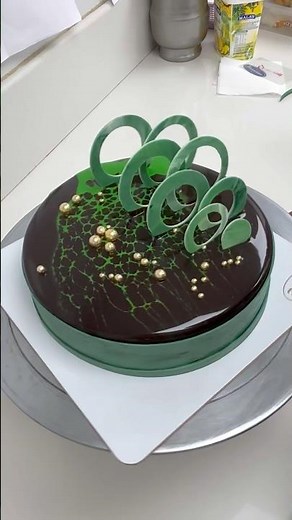 Chocolate mirror glaze cake decorating ideas #viral #mirrorglaze #mirrorcake #birthdaycake #video