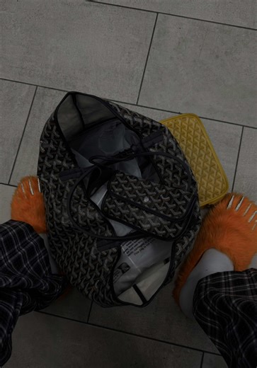 Video de ONLINE SHOPPING (@xostyle.open) relacionado con “maps”