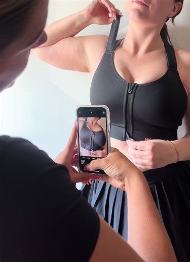 You’ve got a nice rack, don’t forget it👏👀 #nicerack #shefit #fyp