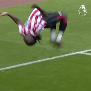 🎉 𝙄 𝘾 𝙊 𝙉 𝙄 𝘾 🎉 What's the best goal celebration in PL history? | Premier League